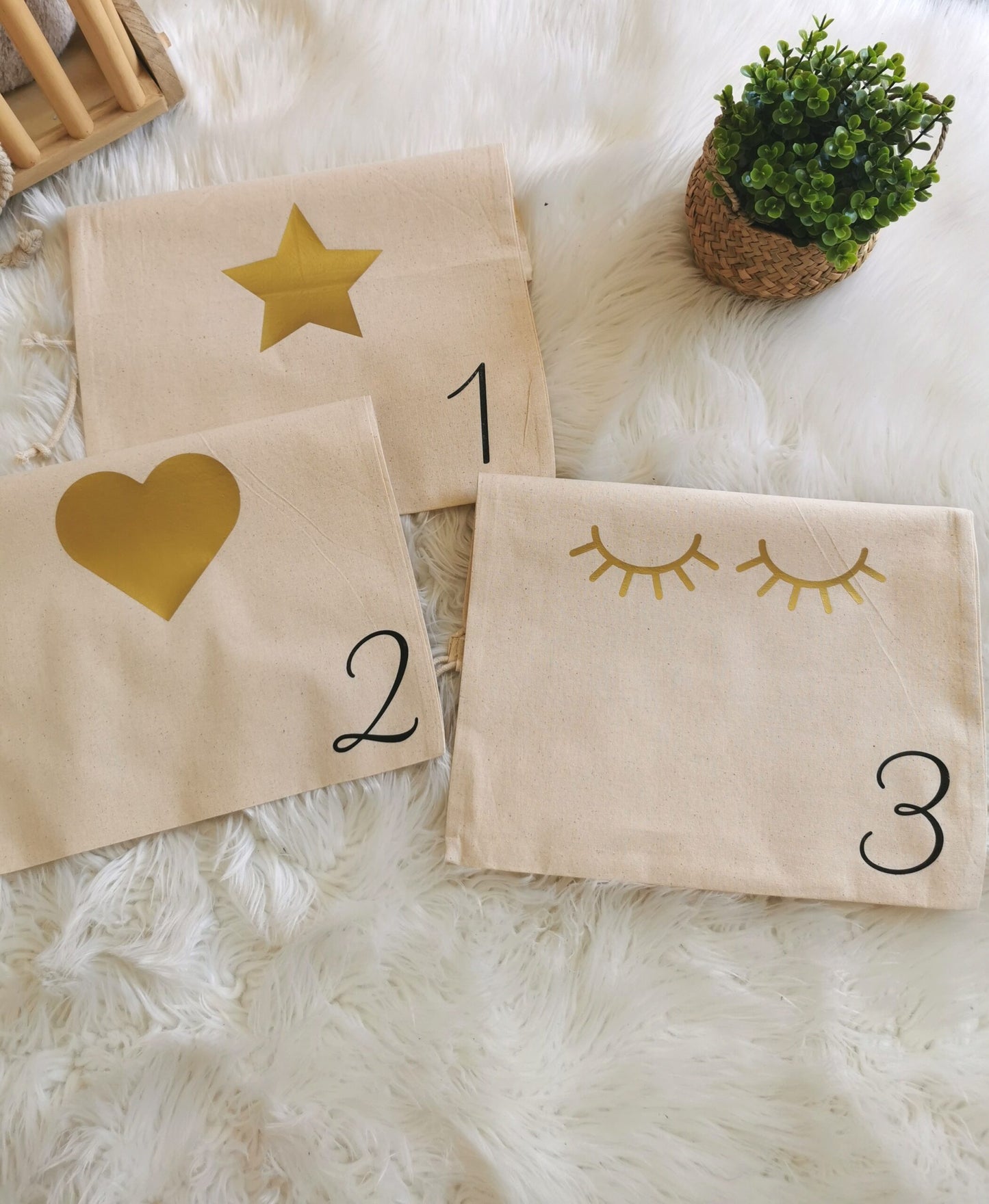 Pack of 3 "First Outfit" Bags - Black & gold (unnamed)