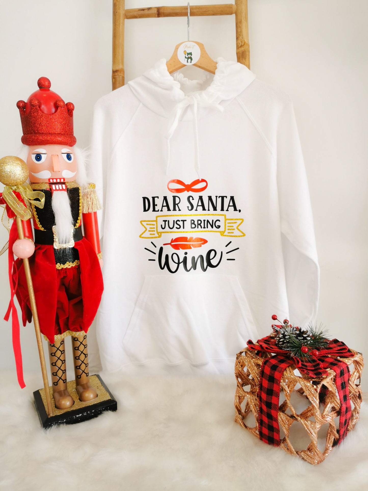 Hoodie de adulto "Dear Santa, just bring wine"